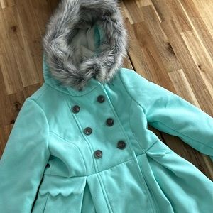 Cat and Jack Girls Pea Coat Size M (7/8)Teal, Button Up, Faux Fur.